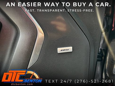 Used 2021 GMC Yukon XL AT4 w/ AT4 Premium Plus Package AWD/4WD image 14