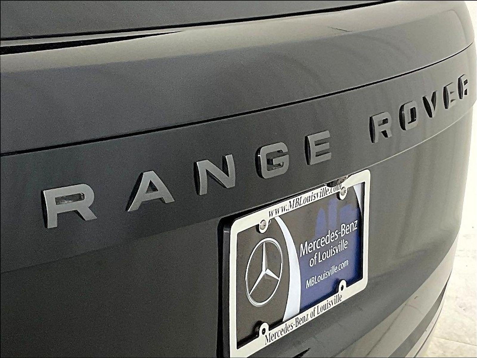 Used 2025 Land Rover Range Rover Long Wheelbase SE AWD/4WD image 24