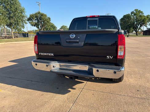 Used 2015 Nissan Frontier SV w/ SV Value Truck Package image 29