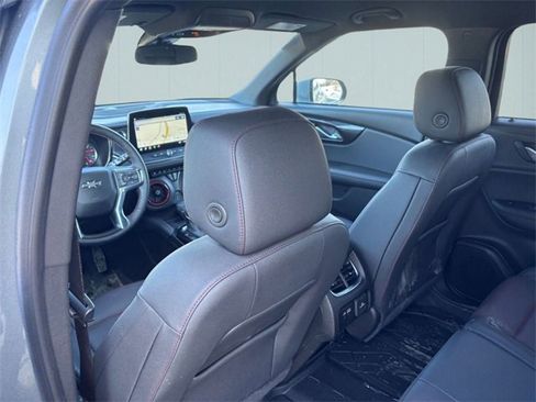Used 2024 Chevrolet Blazer RS w/ Enhanced Convenience Package image 25