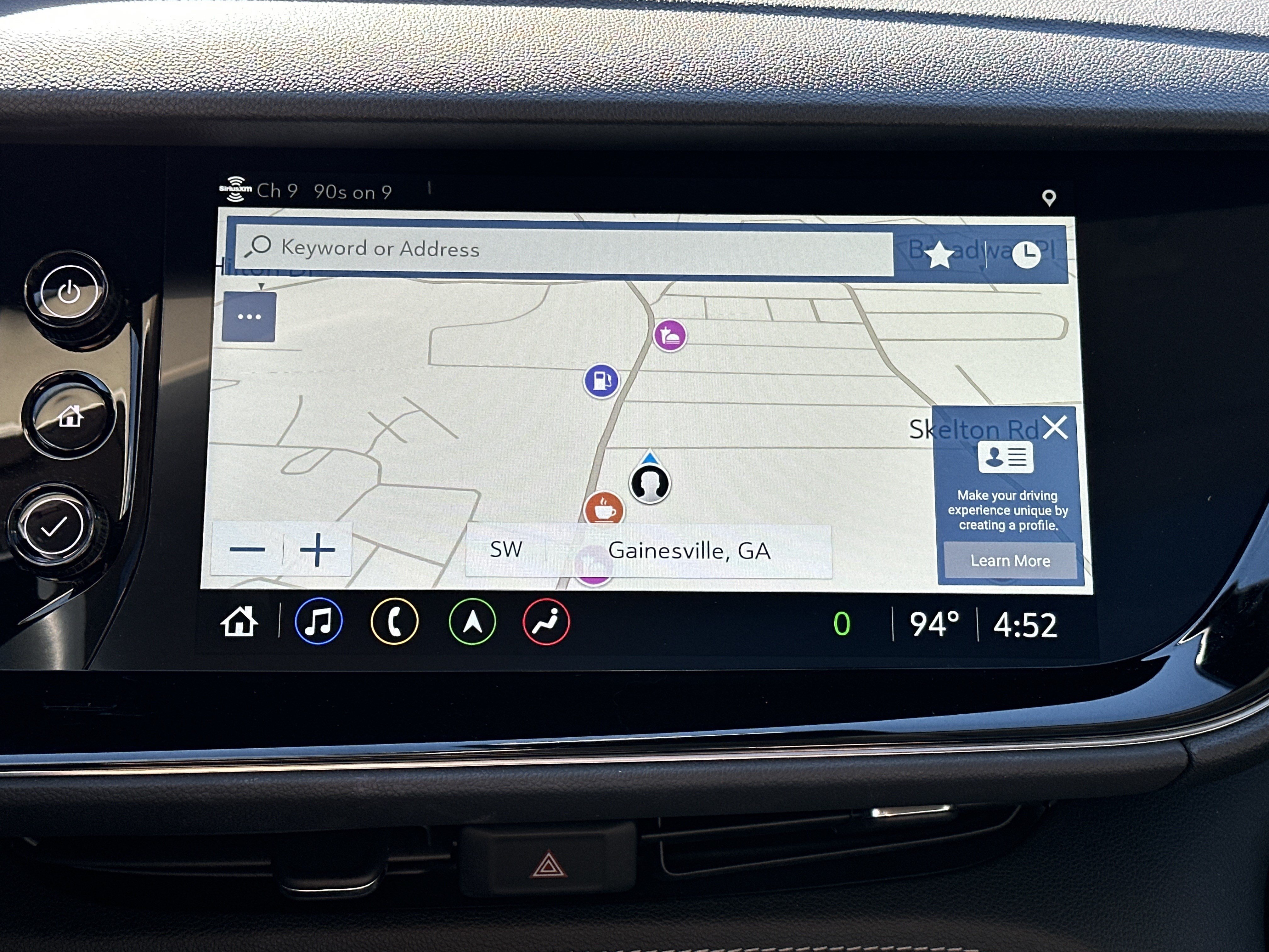 Used 2022 Buick Envision Avenir w/ Technology Package II FWD image 26