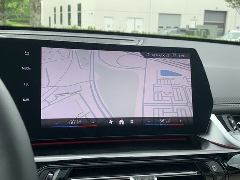 Certified 2025 BMW X1 xDrive28i w/ Premium Package image 28