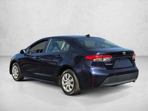 Used 2023 Toyota Corolla LE image 8