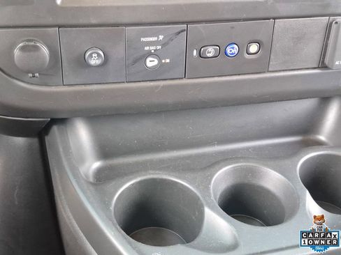 Used 2025 GMC Savana 2500 w/ Driver Convenience Package RWD image 18