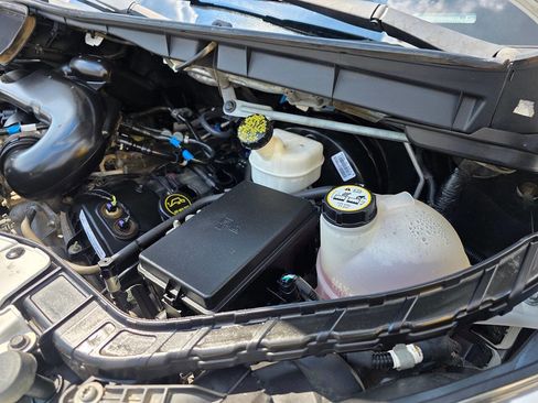 Used 2015 Ford Transit 350 XLT image 23