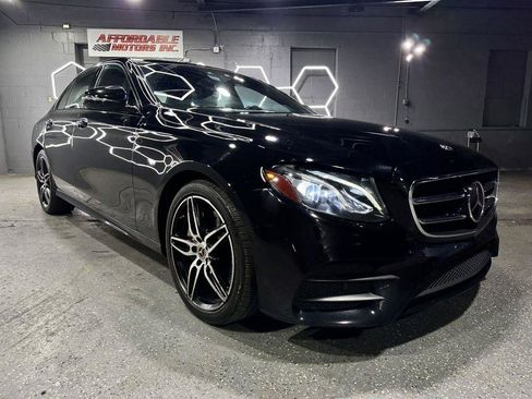 Used 2019 Mercedes-Benz E 300 4MATIC w/ Driver Assistance Package image 7