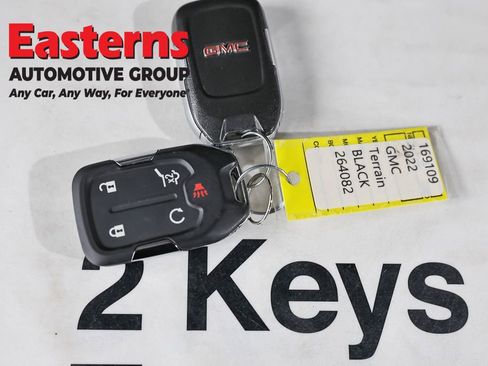 Used 2022 GMC Terrain Denali w/ Denali Premium Package AWD/4WD image 30