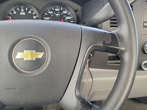 Used 2013 Chevrolet Silverado 1500 W/T image 17