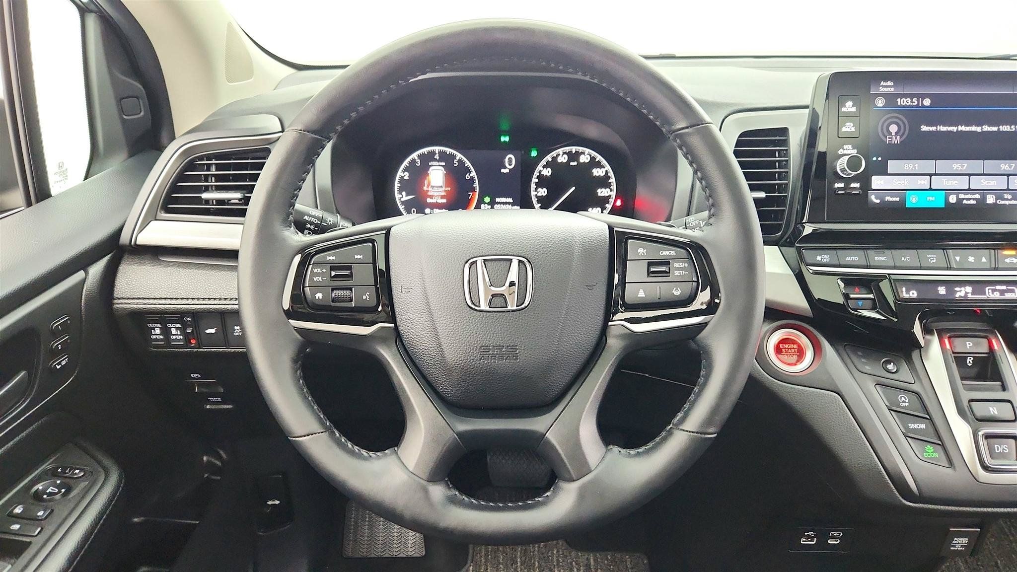 Used 2025 Honda Odyssey EX-L image 13