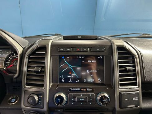 Used 2018 Ford F150 Raptor w/ Equipment Group 802A Luxury image 27