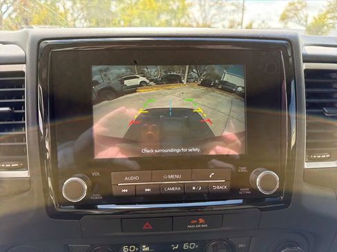 Used 2022 Nissan Frontier SV image 26