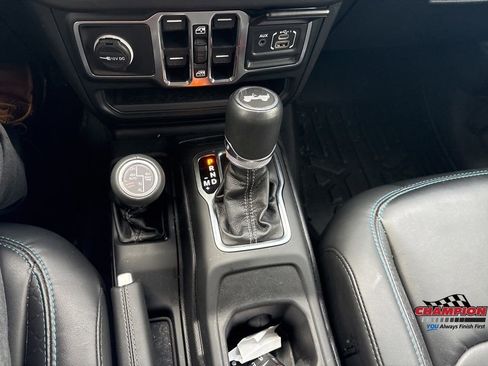 Used 2024 Jeep Wrangler High Altitude image 23