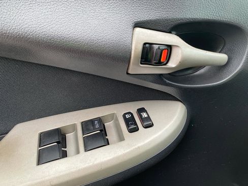 Used 2012 Toyota Corolla S FWD image 14