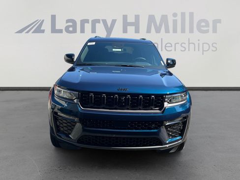 New 2026 Jeep Grand Cherokee L Limited AWD/4WD image 8