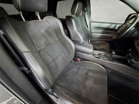 Used 2022 Dodge Durango R/T w/ Quick Order Package 22F image 29