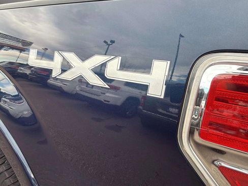 Used 2013 Ford F150 Platinum image 15