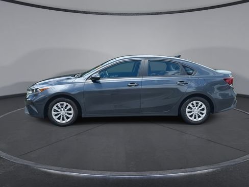 Used 2024 Kia Forte LX FWD image 5