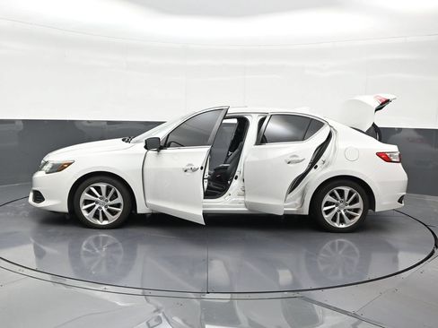 Used 2018 Acura ILX FWD image 27