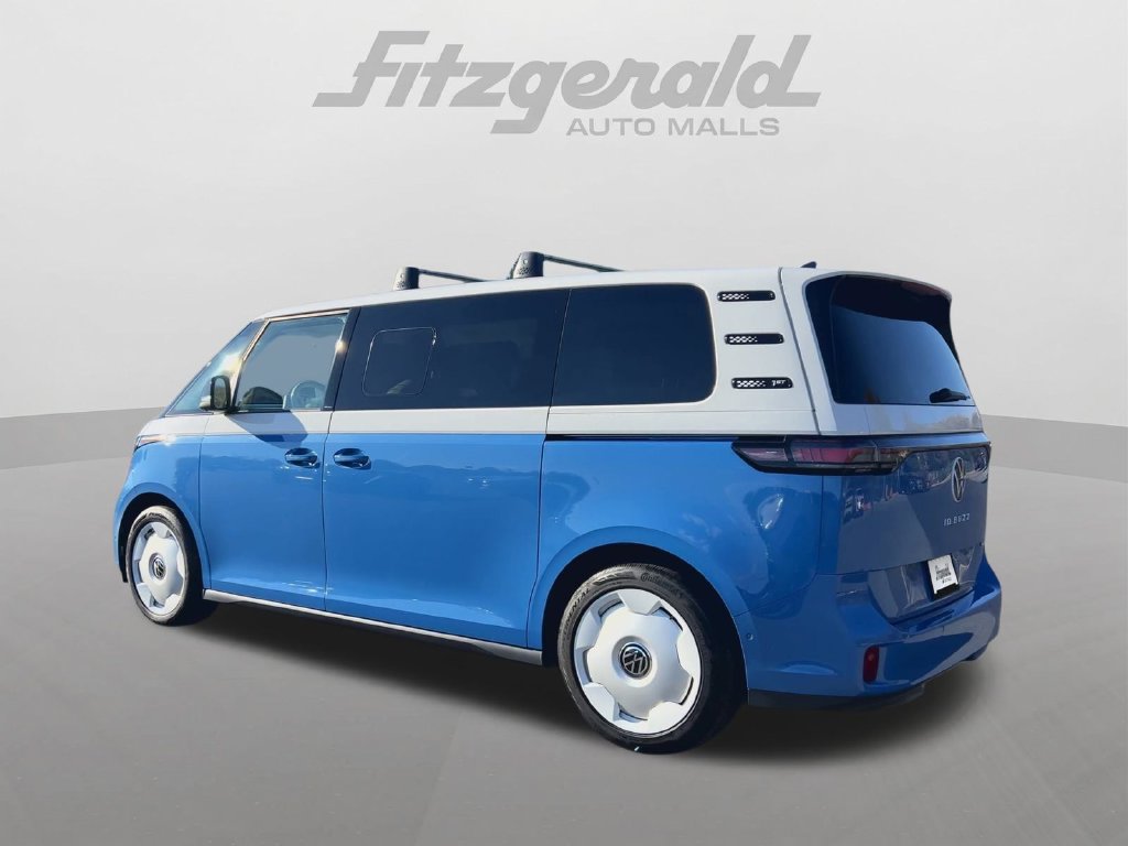 Used 2025 Volkswagen ID. Buzz 1st Edition AWD/4WD image 2