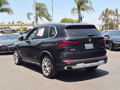 Used 2024 BMW X5 xDrive40i w/ Parking Assistance Package AWD/4WD image 8