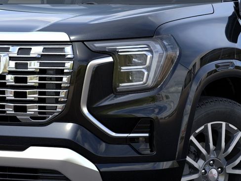 New 2027 GMC Terrain Denali w/ LPO, Floor Liner Package AWD/4WD image 62