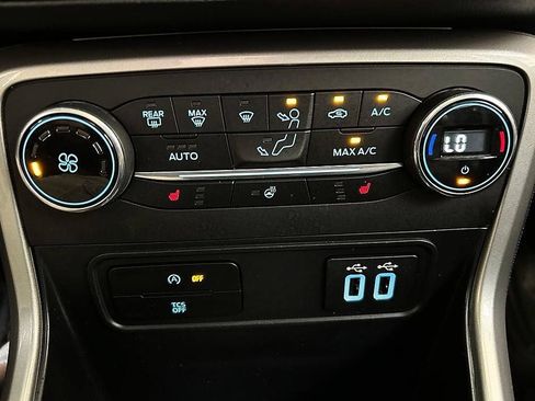 Used 2019 Ford EcoSport Titanium AWD/4WD image 22