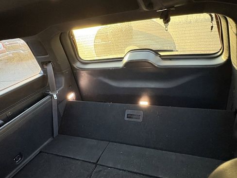 Used 2022 Lincoln Navigator Reserve image 13