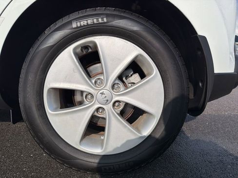 Used 2016 Kia Soul image 13