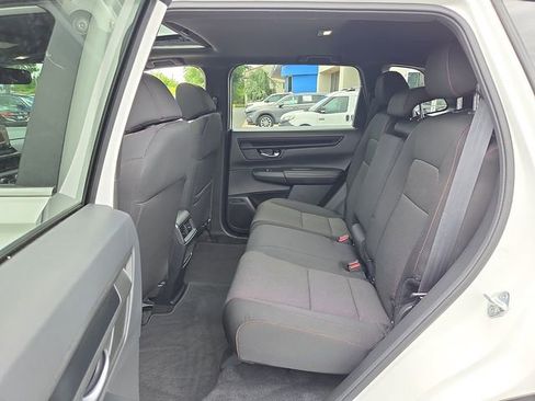 Used 2024 Honda CR-V Sport image 11