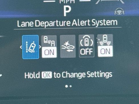 Used 2026 Toyota Corolla LE w/ LE Premium Package FWD image 17