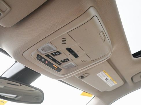 Used 2017 GMC Acadia Denali w/ Technology Package image 44