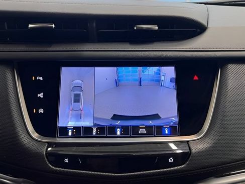 Certified 2023 Cadillac XT5 Premium Luxury w/ Technology Package AWD/4WD image 28