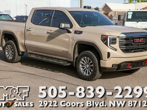 Used 2022 GMC Sierra 1500 AT4 w/ AT4 Premium Package AWD/4WD image 1