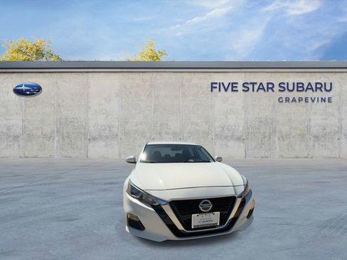 Used 2020 Nissan Altima 2.5 S image 3