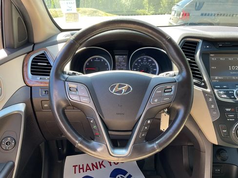 Used 2013 Hyundai Santa Fe GLS AWD/4WD image 18