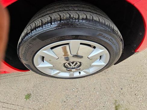 Used 2015 Volkswagen Beetle 1.8T image 21