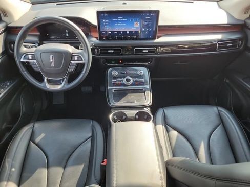 Used 2023 Lincoln Nautilus Reserve AWD/4WD image 28