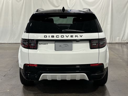 New 2026 Land Rover Discovery Sport Landmark AWD/4WD image 8