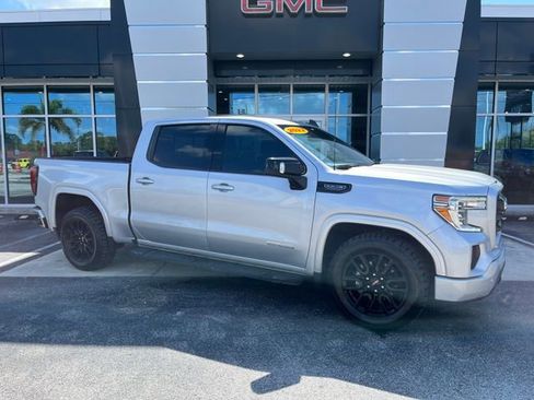 Used 2022 GMC Sierra 1500 Elevation w/ Preferred Package RWD image 11