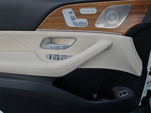 Certified 2024 Mercedes-Benz GLE 450 4MATIC image 19