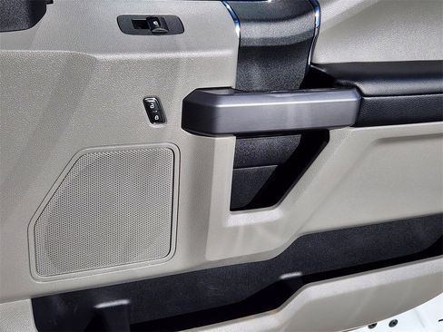 Used 2021 Ford F250 XLT w/ XLT Value Package image 12