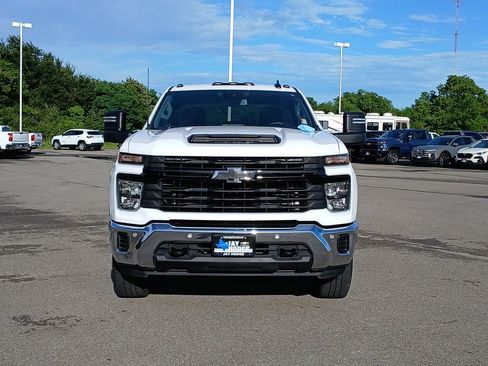 Certified 2025 Chevrolet Silverado 2500 W/T w/ WT/CX Safety Package AWD/4WD image 3