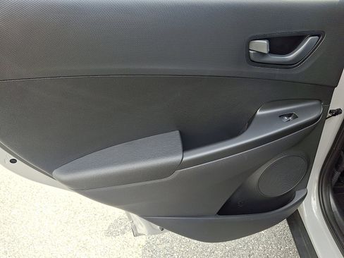 Certified 2023 Hyundai Kona SEL AWD/4WD image 13