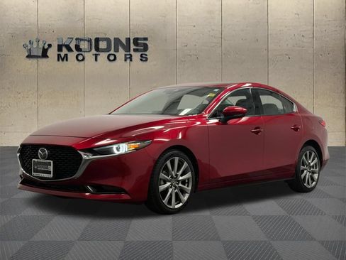 Used 2022 MAZDA MAZDA3 s FWD image 1