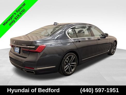 Used 2020 BMW 750i xDrive AWD/4WD image 5