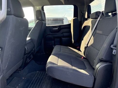 Used 2021 Chevrolet Silverado 1500 Custom Trail Boss AWD/4WD image 9