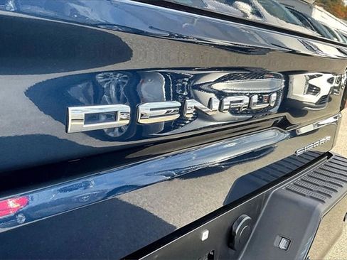 Used 2023 GMC Sierra 1500 Denali image 32