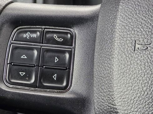 Used 2017 RAM 2500 Tradesman w/ Chrome Appearance Group image 19