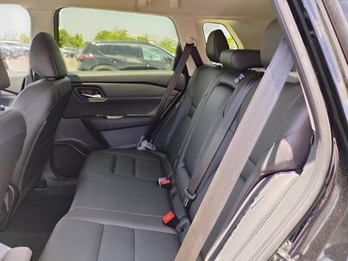 New 2025 Nissan Rogue SL image 11