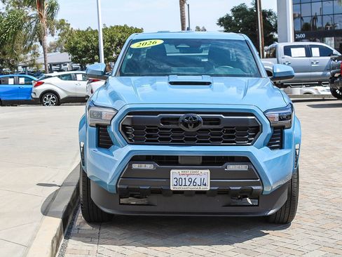 Certified 2026 Toyota Tacoma TRD Sport AWD/4WD image 2